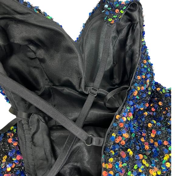 BCX (Macy's) Sequined V-Neck Crisscrossed Fit and Flare Dress Junior Size 3 GLAM - Picture 6 of 10